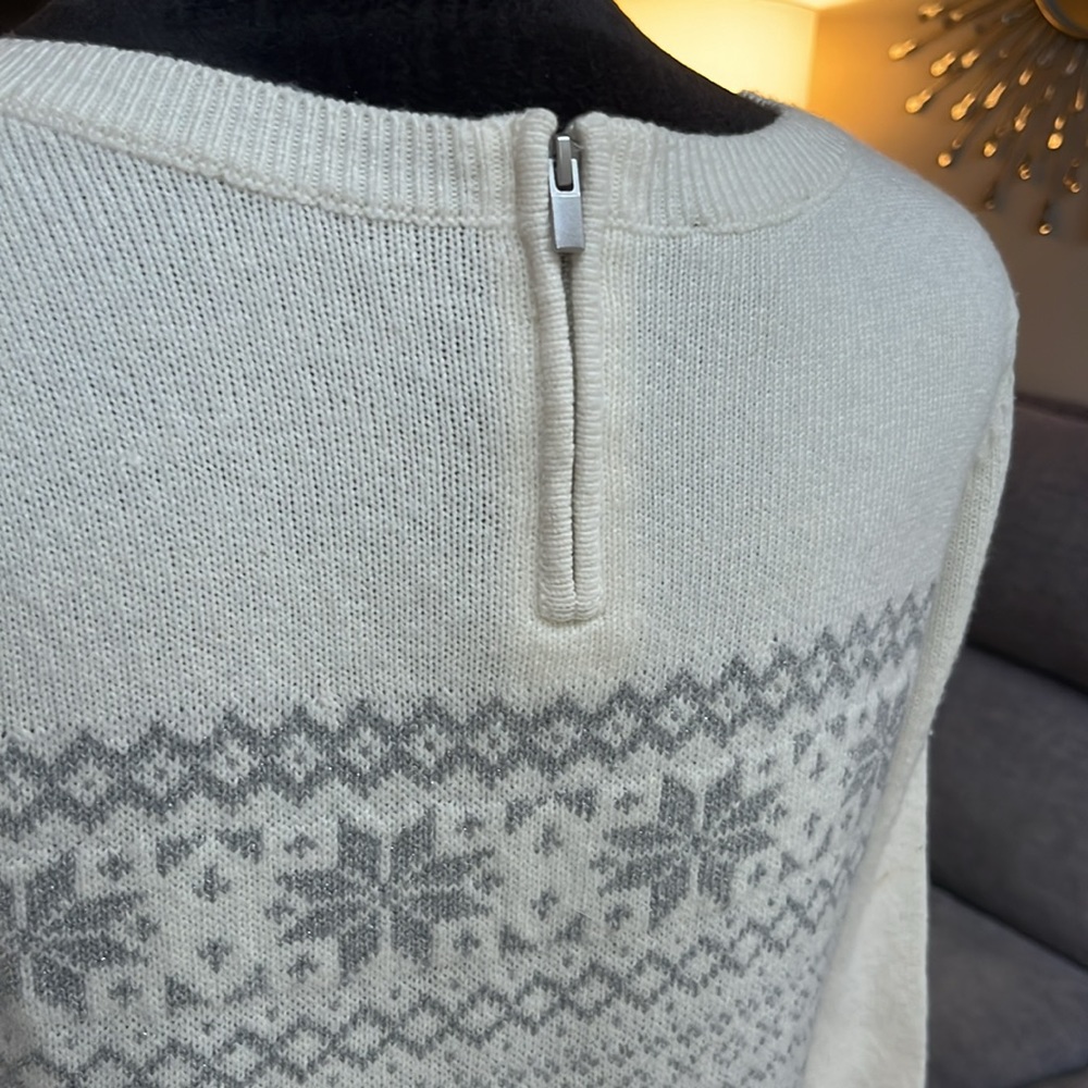 Talbots sweater - Picture 3 of 3